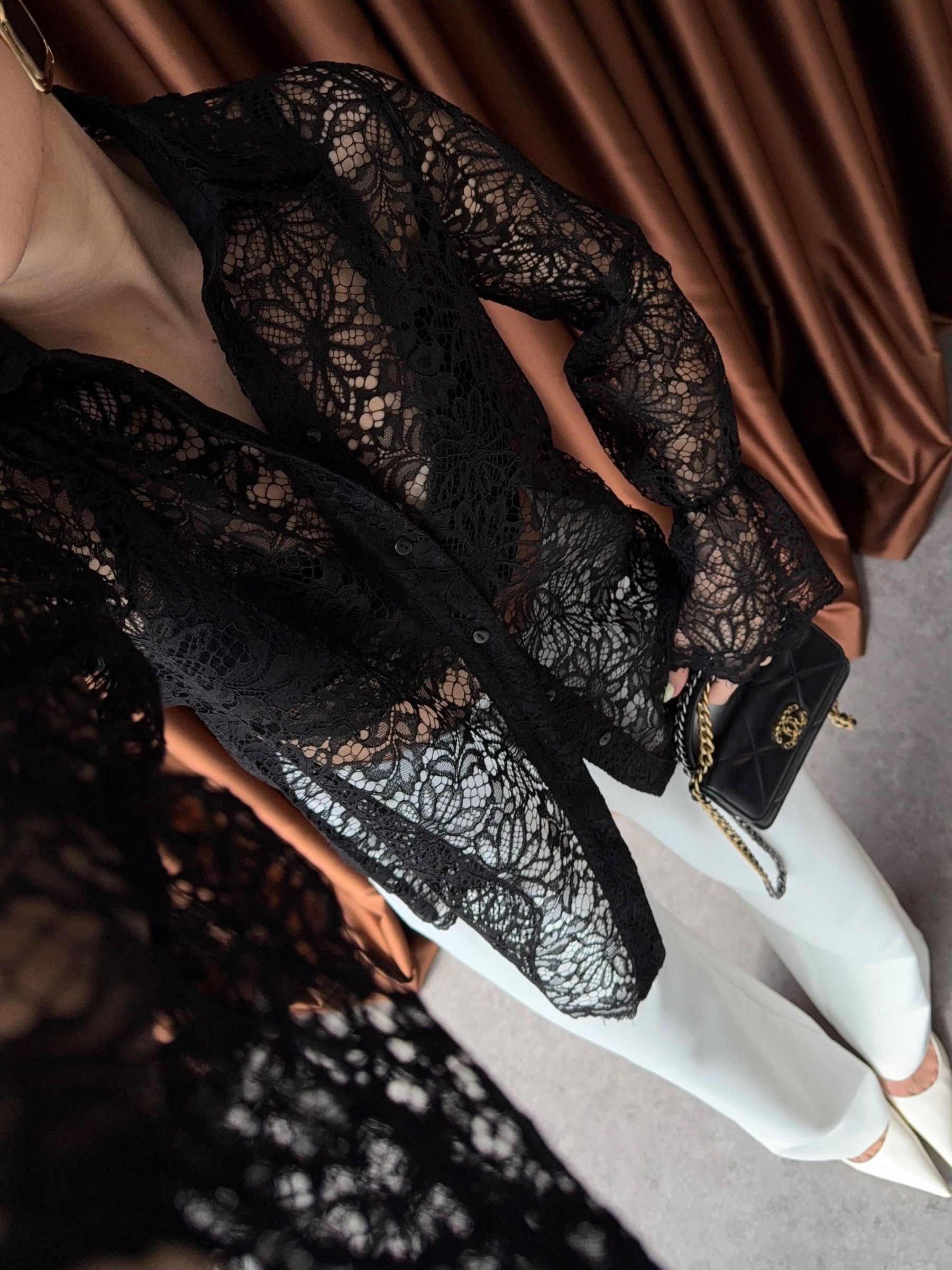 Dentelle - Chemise En Dentelle