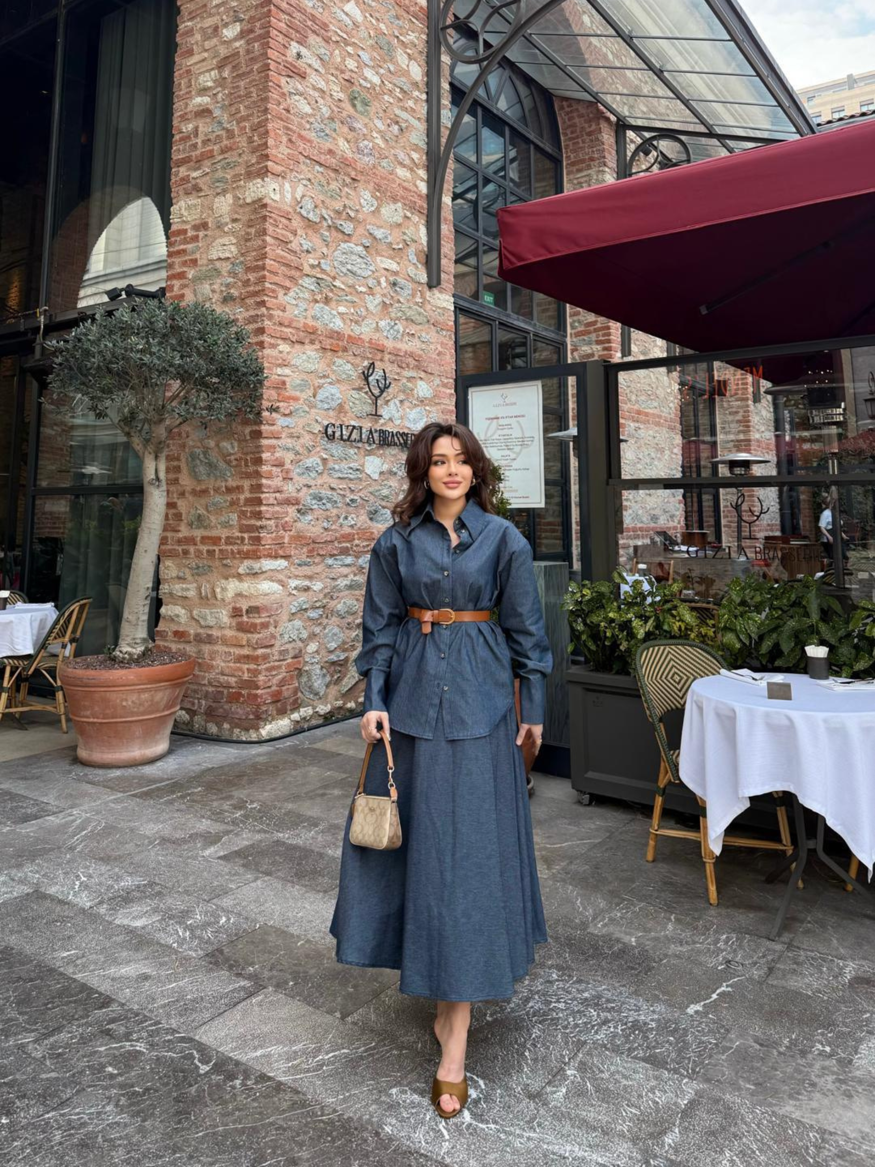 Paris – Ensemble en Denim Ceinturée