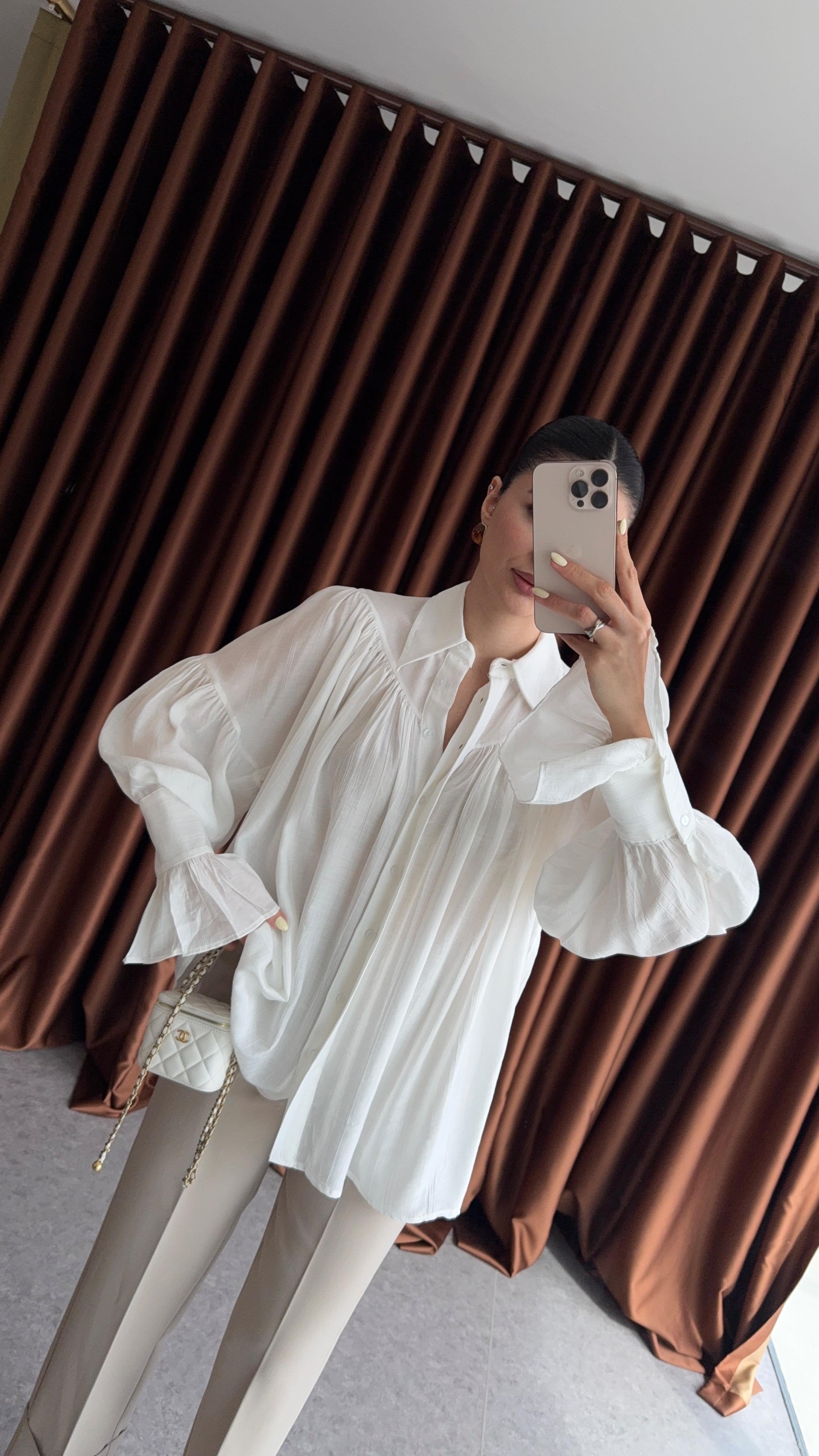 Cloé - Chemise Oversize, Intemporelle Et Raffinée Blanche