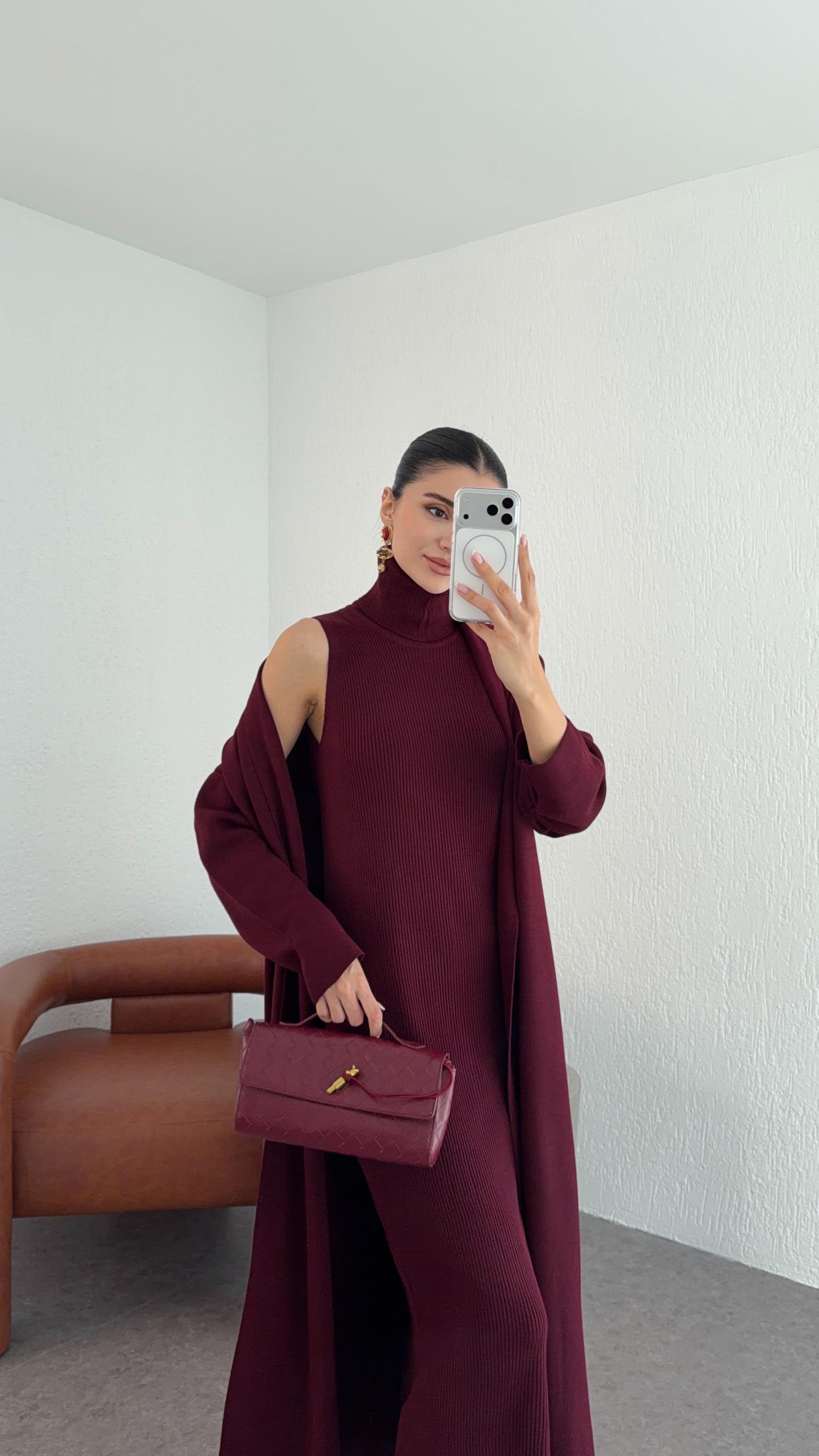 Elle - Ensemble Robe Et Gilet En Maille Bordeaux