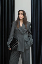 Tailleur Classy – Blazer & Pantalon Raffiné Gris