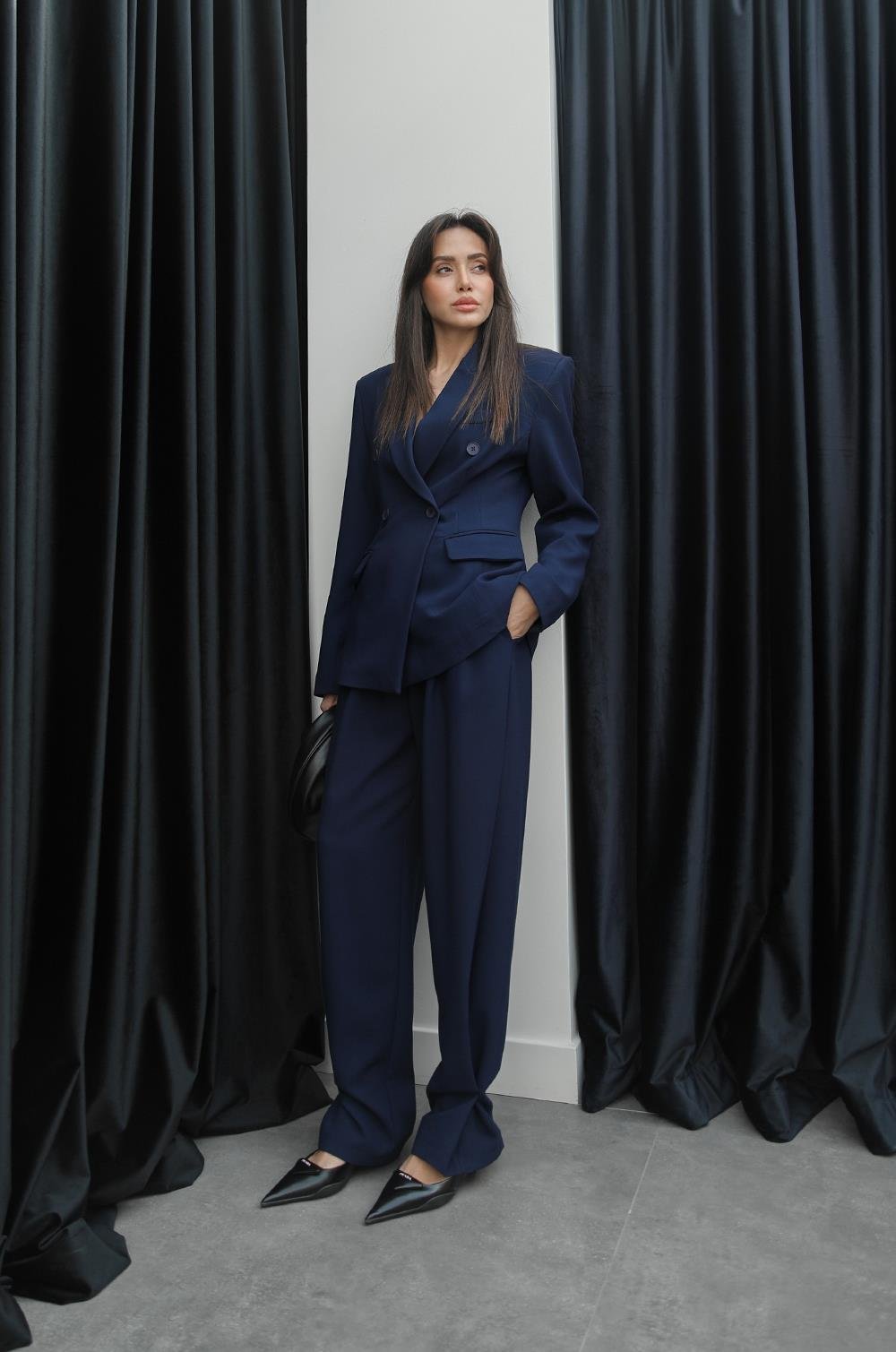 Tailleur Classy– Blazer & Pantalon Raffiné Bleu