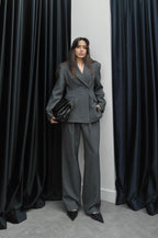 Tailleur Classy – Blazer & Pantalon Raffiné Gris