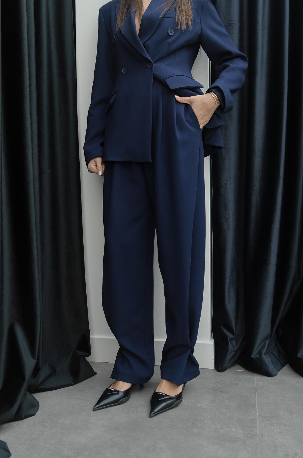 Tailleur Classy– Blazer & Pantalon Raffiné Bleu